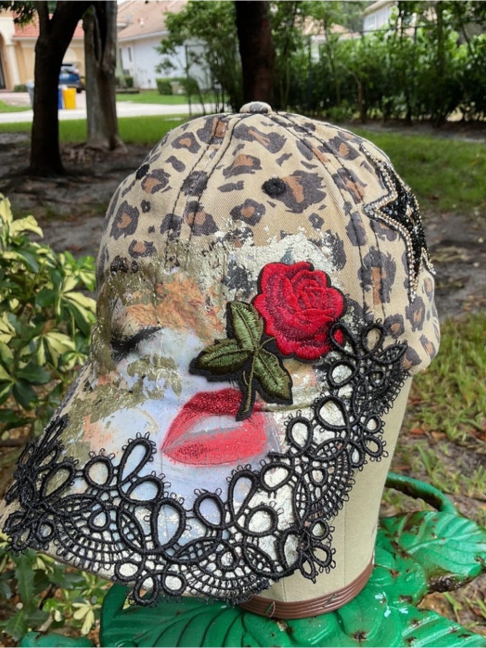 Hat accessories